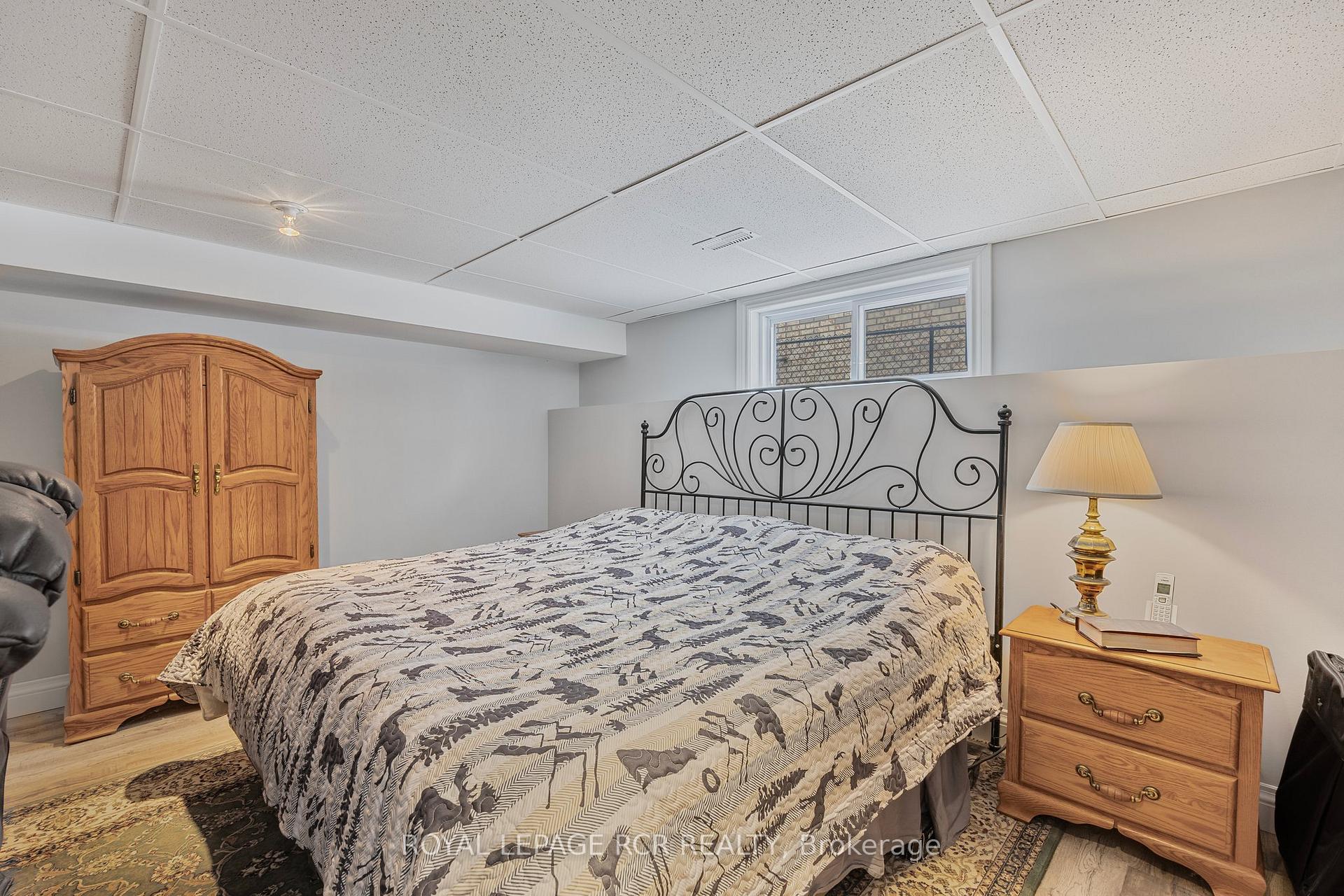 Photo 41 of 236 Simcoe Street N, Clearview, Stayner — HOMEH