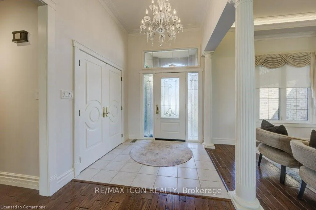 Photo 4 of 18 Anita Drive, Wellesley — HOMEH