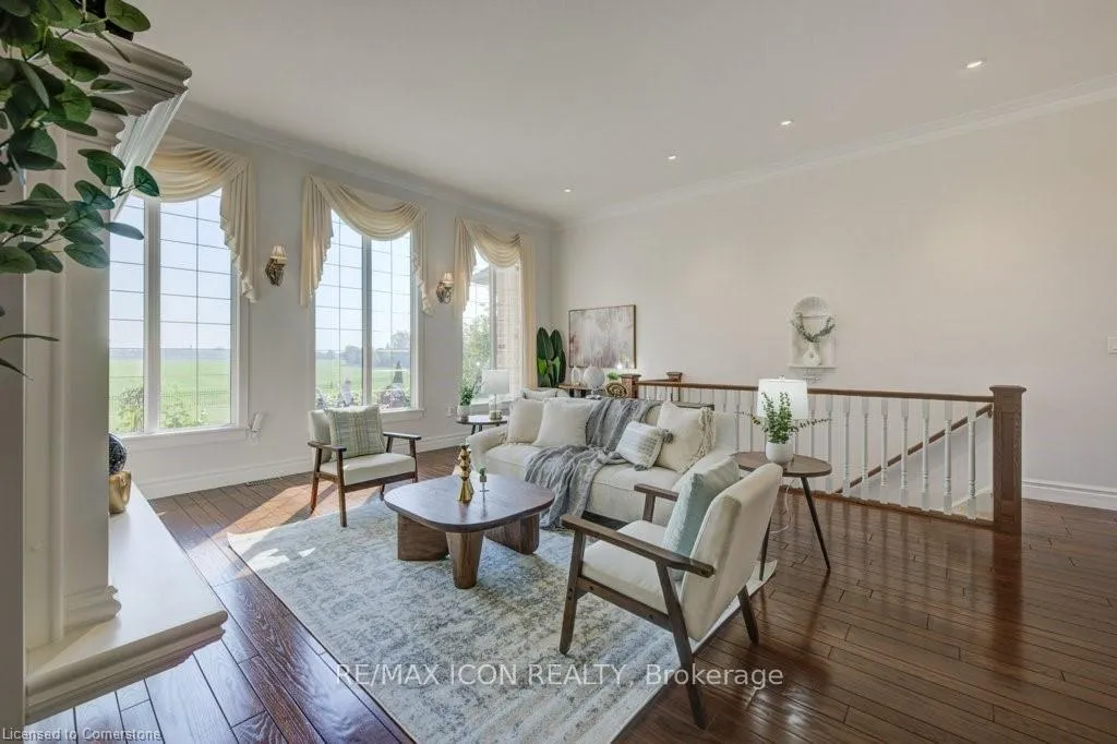 Photo 6 of 18 Anita Drive, Wellesley — HOMEH