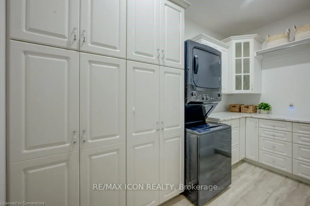 Photo 13 of 18 Anita Drive, Wellesley — HOMEH