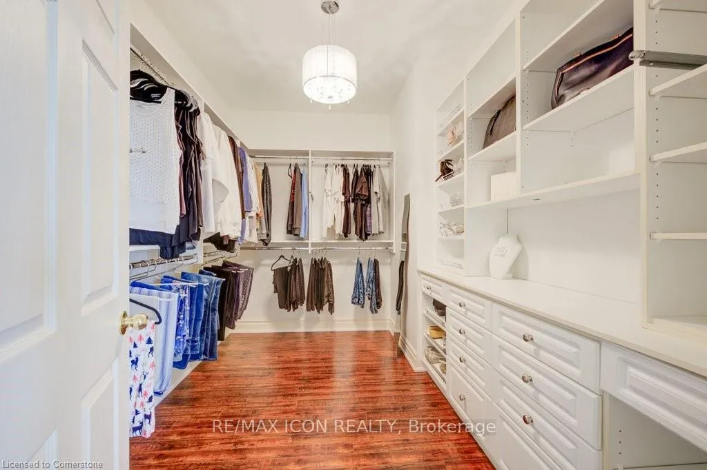 Photo 20 of 18 Anita Drive, Wellesley — HOMEH