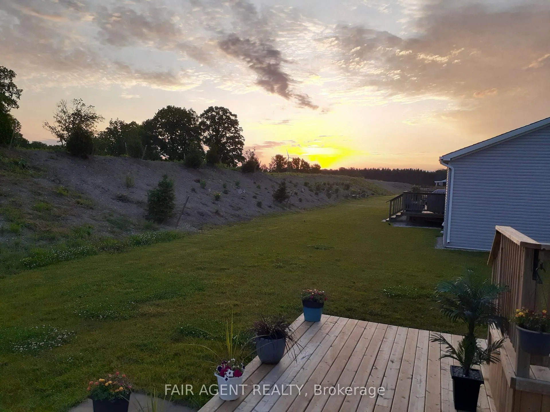 Photo 37 of 7 Forest Trail, Haldimand, Nanticoke — HOMEH