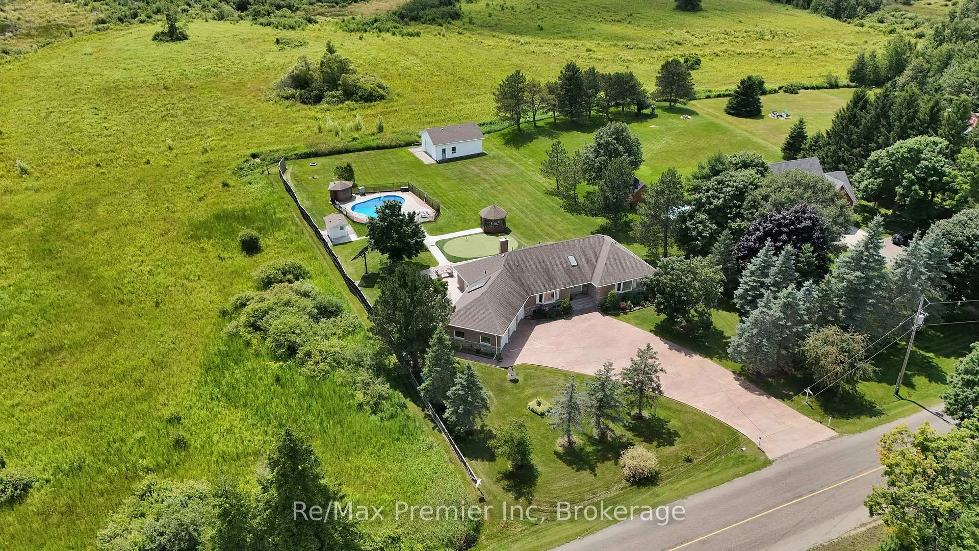 Photo 3 of 18726 St. Andrews Road, Caledon, Rural Caledon — HOMEH