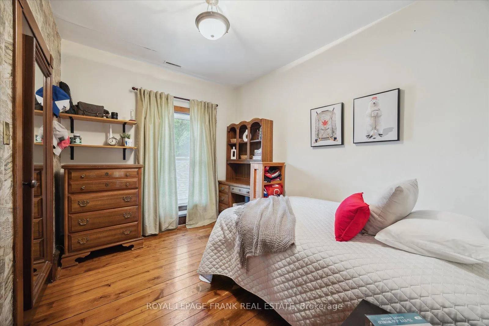 Photo 30 of 23 Franklin Street, Uxbridge — HOMEH