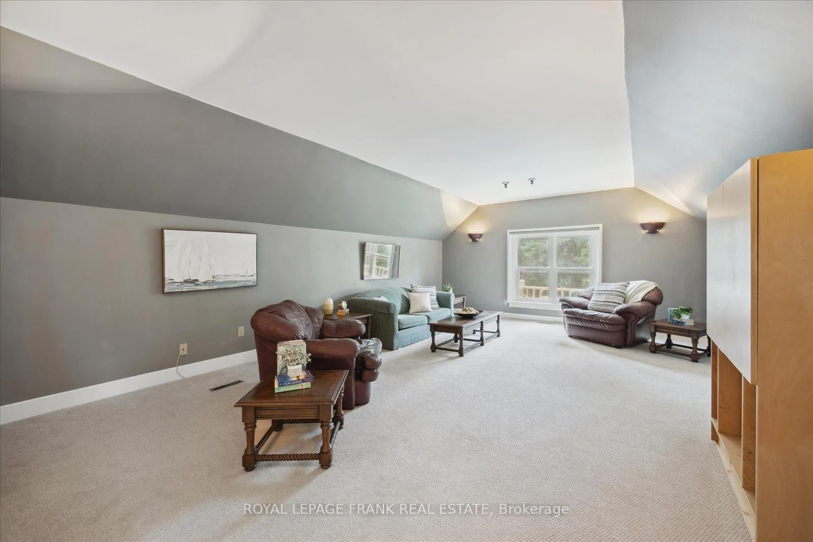 Photo 33 of 23 Franklin Street, Uxbridge — HOMEH
