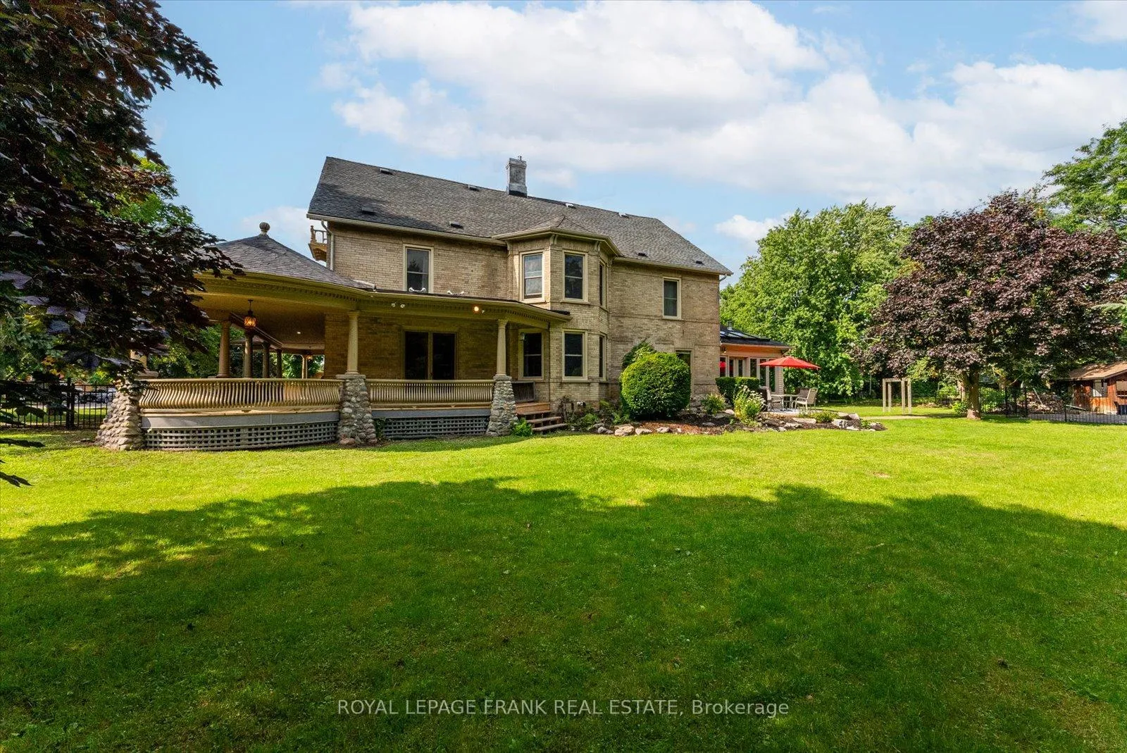 Photo 35 of 23 Franklin Street, Uxbridge — HOMEH