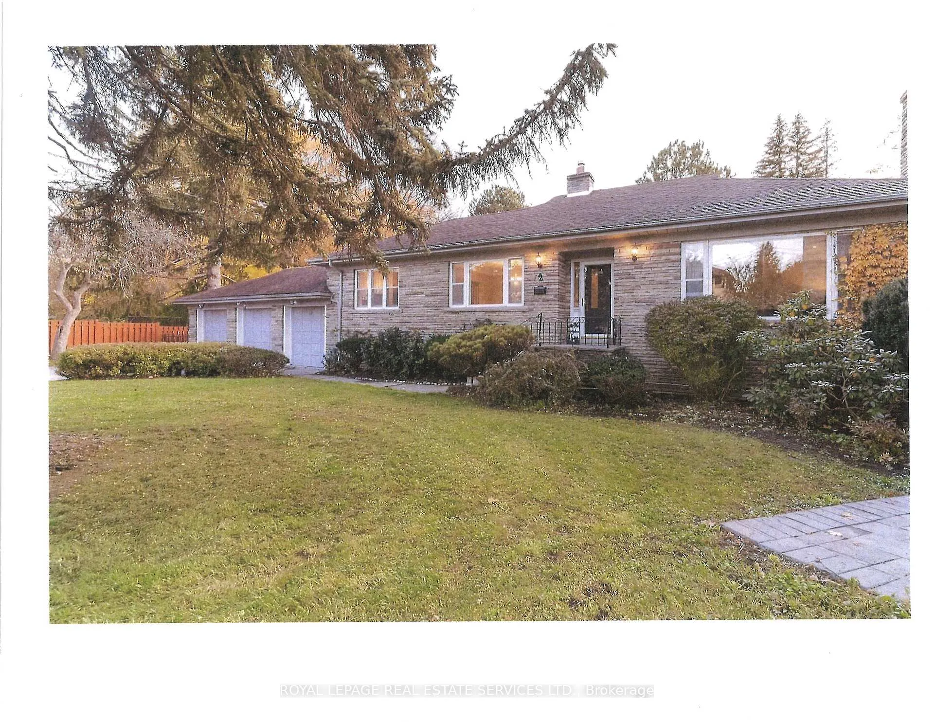 Photo 2 of 2 Stinson Circle, Toronto, O'Connor-Parkview — HOMEH