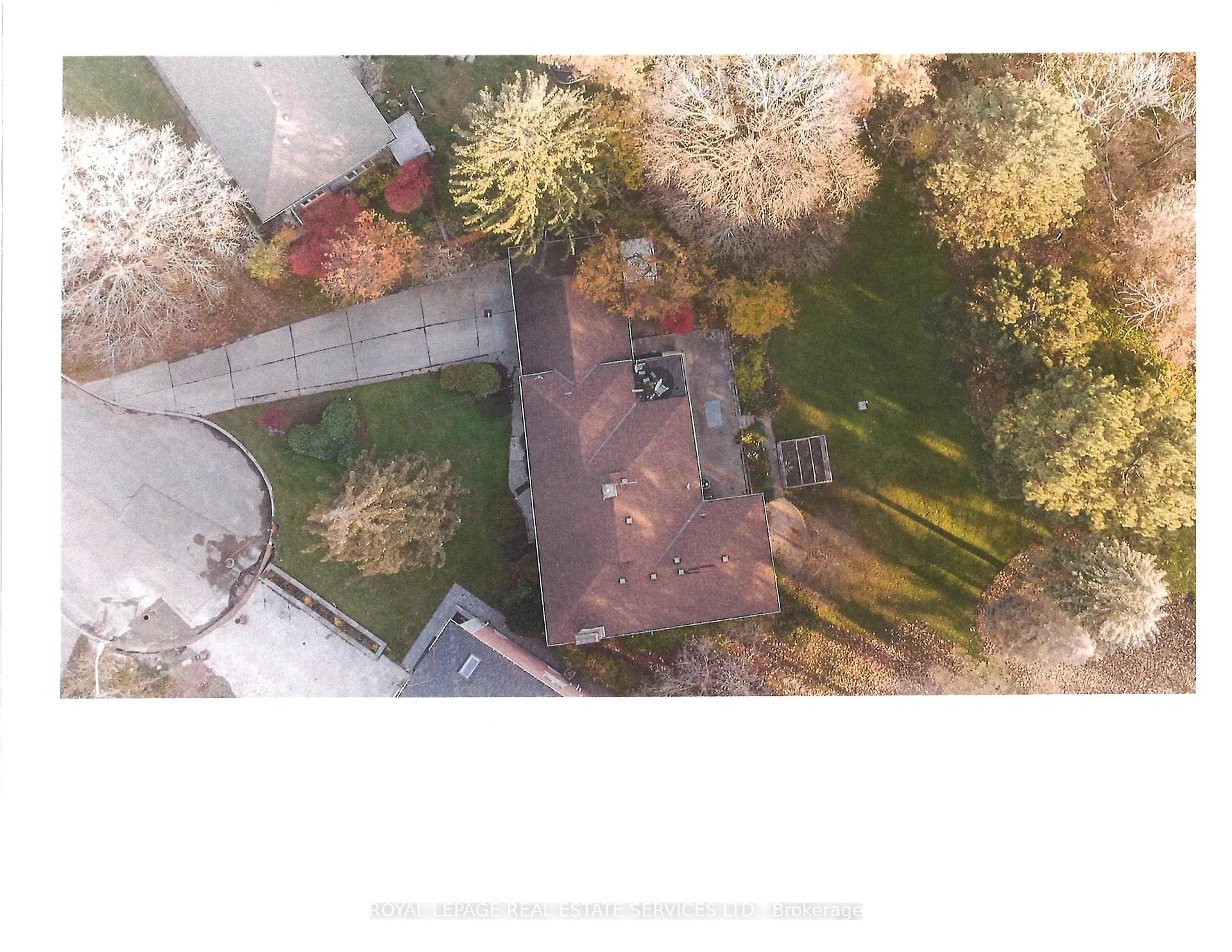 Photo 4 of 2 Stinson Circle, Toronto, O'Connor-Parkview — HOMEH