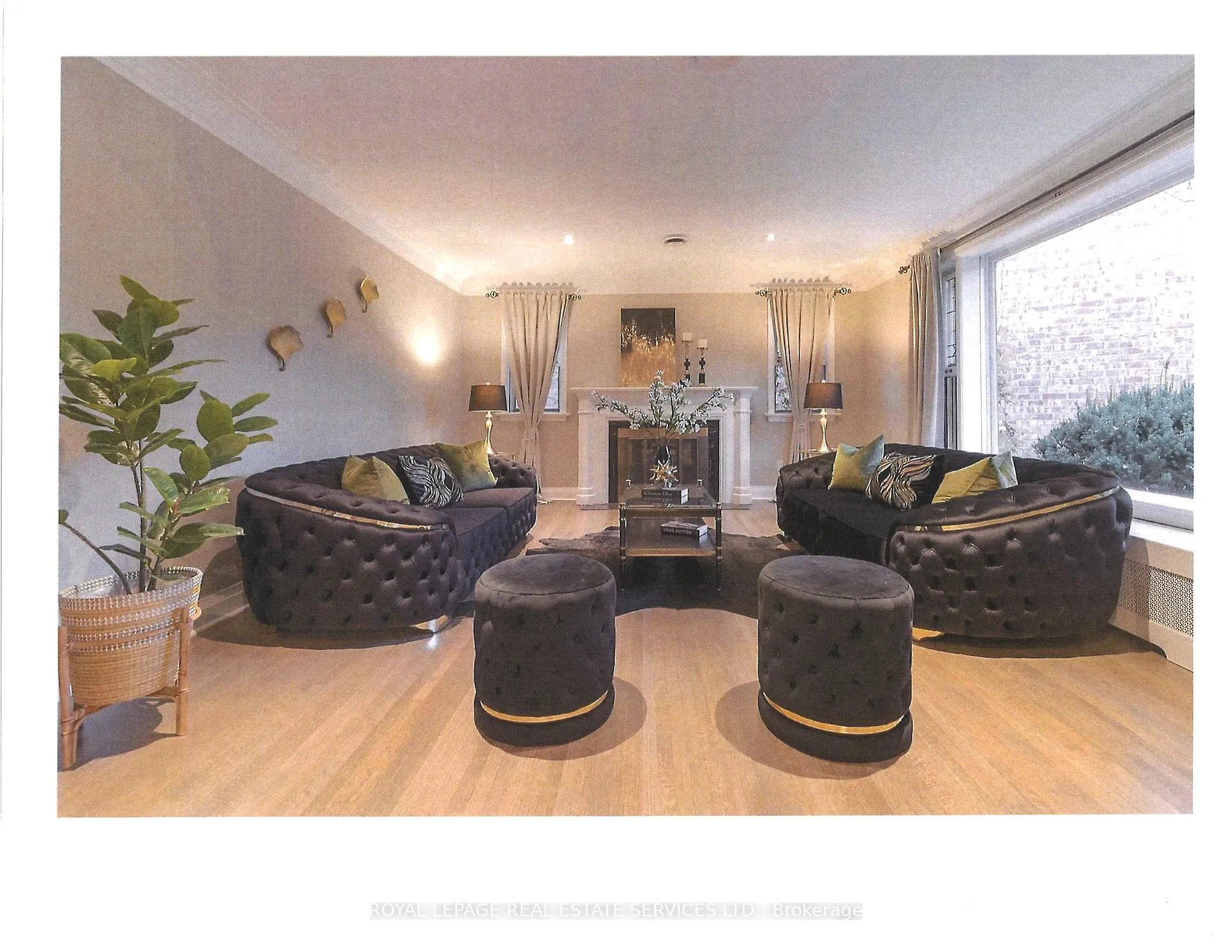 Photo 5 of 2 Stinson Circle, Toronto, O'Connor-Parkview — HOMEH