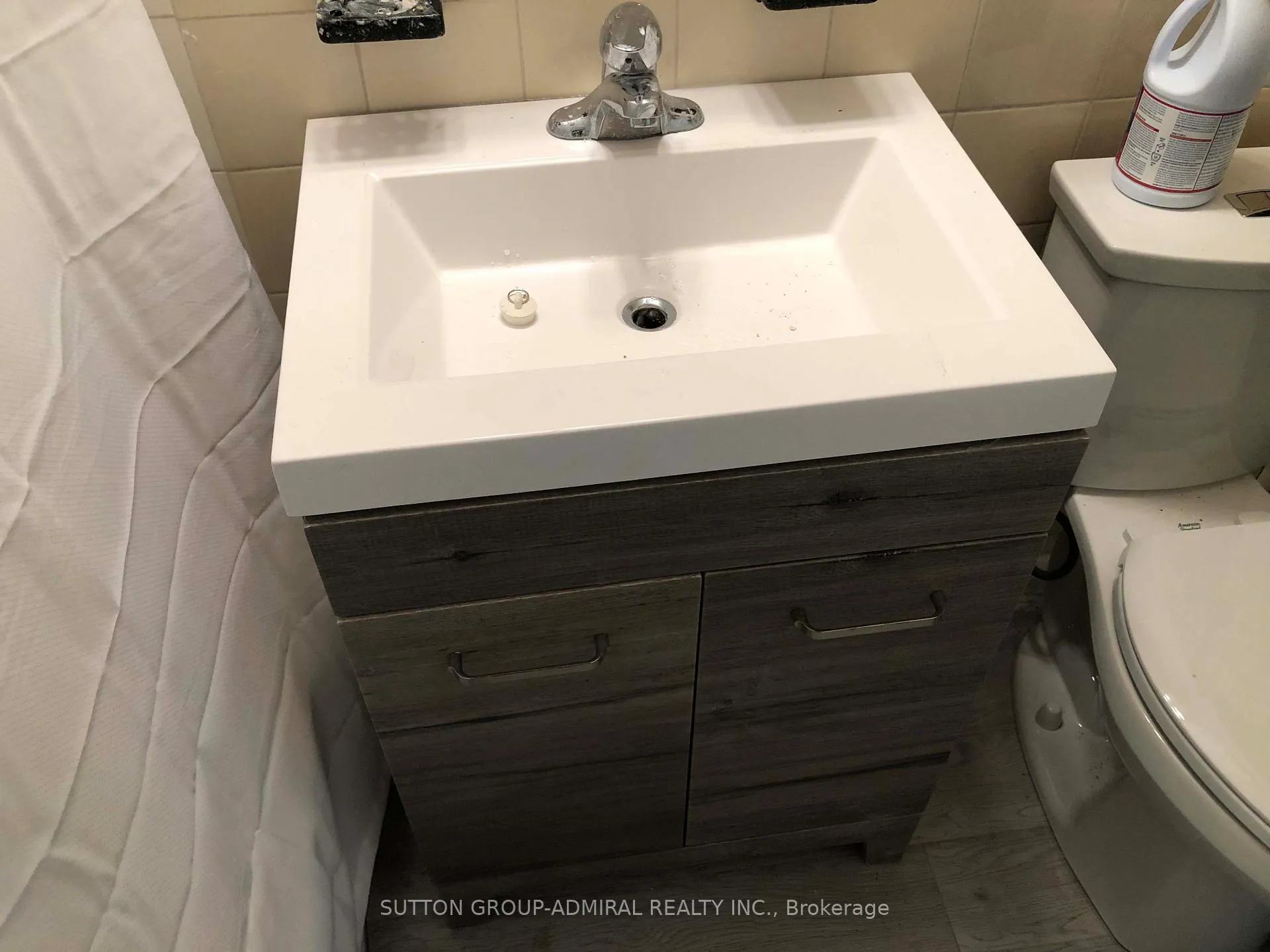 Photo 13 of 2839 Bathurst Street, Toronto, Bedford Park-Nortown — HOMEH