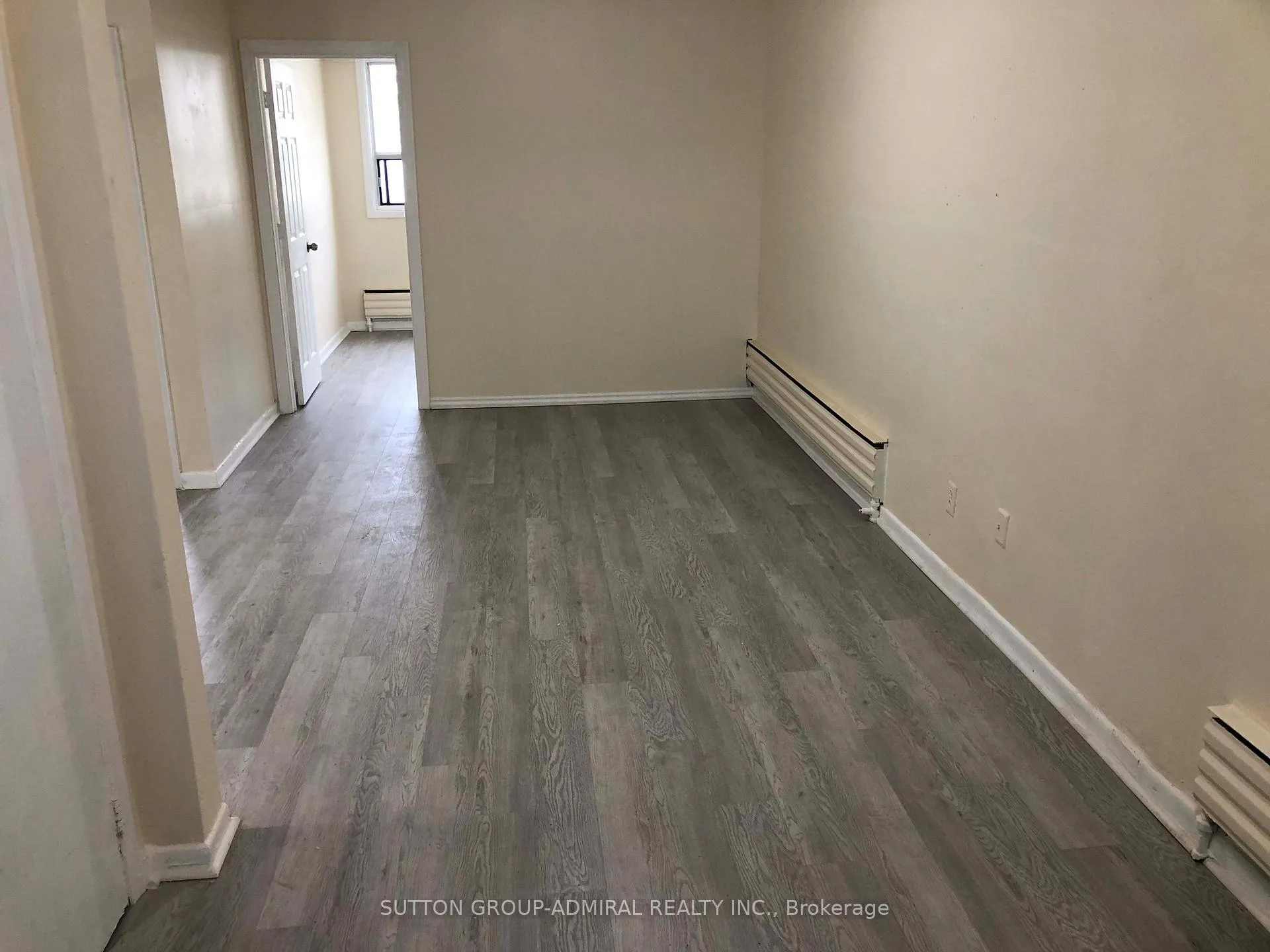 Photo 16 of 2839 Bathurst Street, Toronto, Bedford Park-Nortown — HOMEH