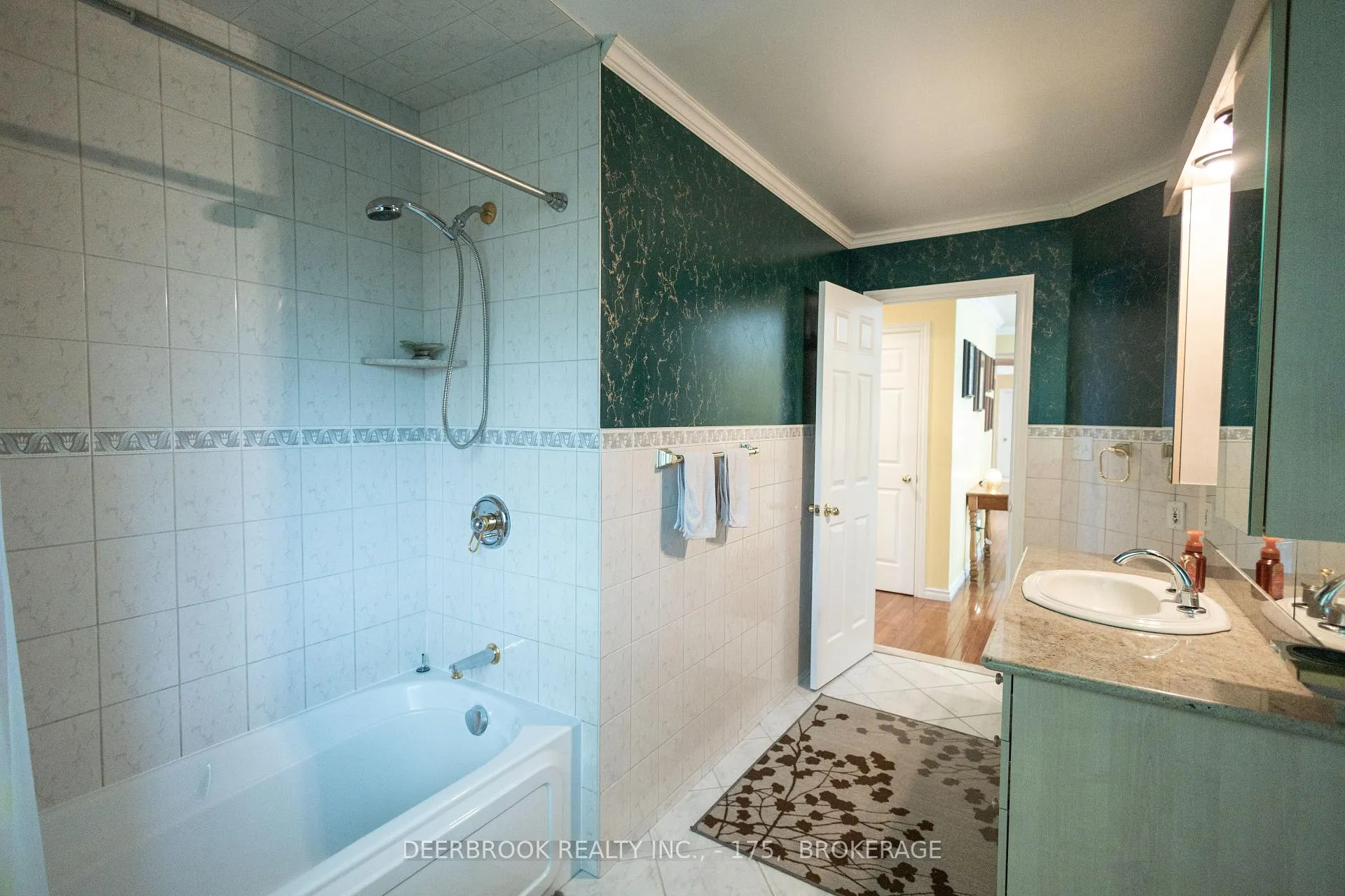 Photo 16 of 210 Martindale Lane, Lakeshore — HOMEH