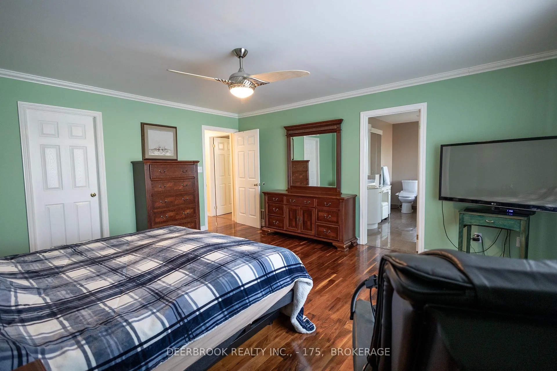 Photo 18 of 210 Martindale Lane, Lakeshore — HOMEH