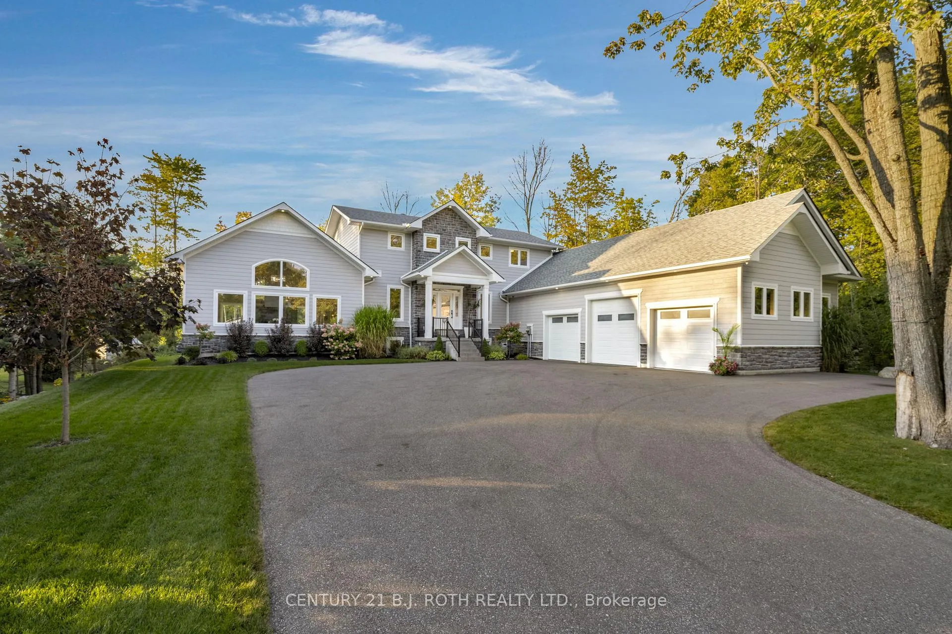 Photo 22 of 28 Pansy Drive, Tiny, Rural Tiny — HOMEH