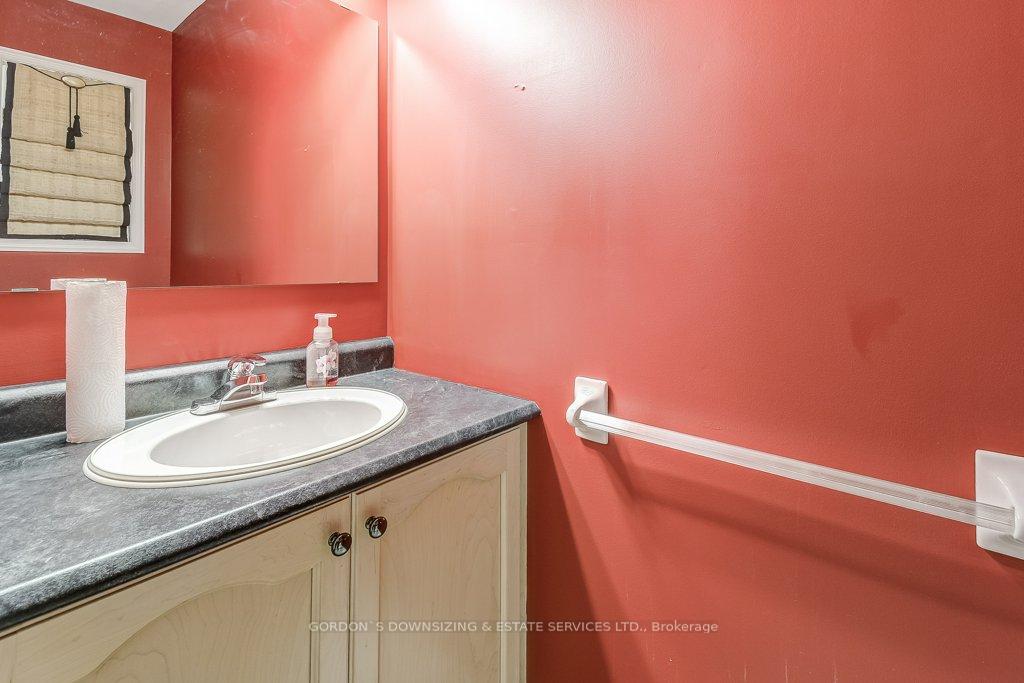 Photo 7 of 4114 Foxwood Drive, Burlington, Tansley — HOMEH