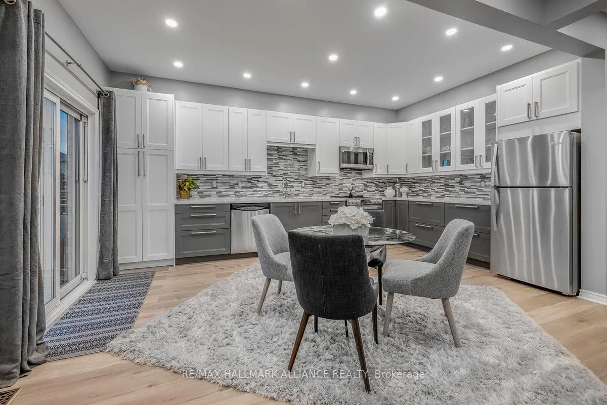 Photo 10 of 920 Ormond Drive, Oshawa, Samac — HOMEH