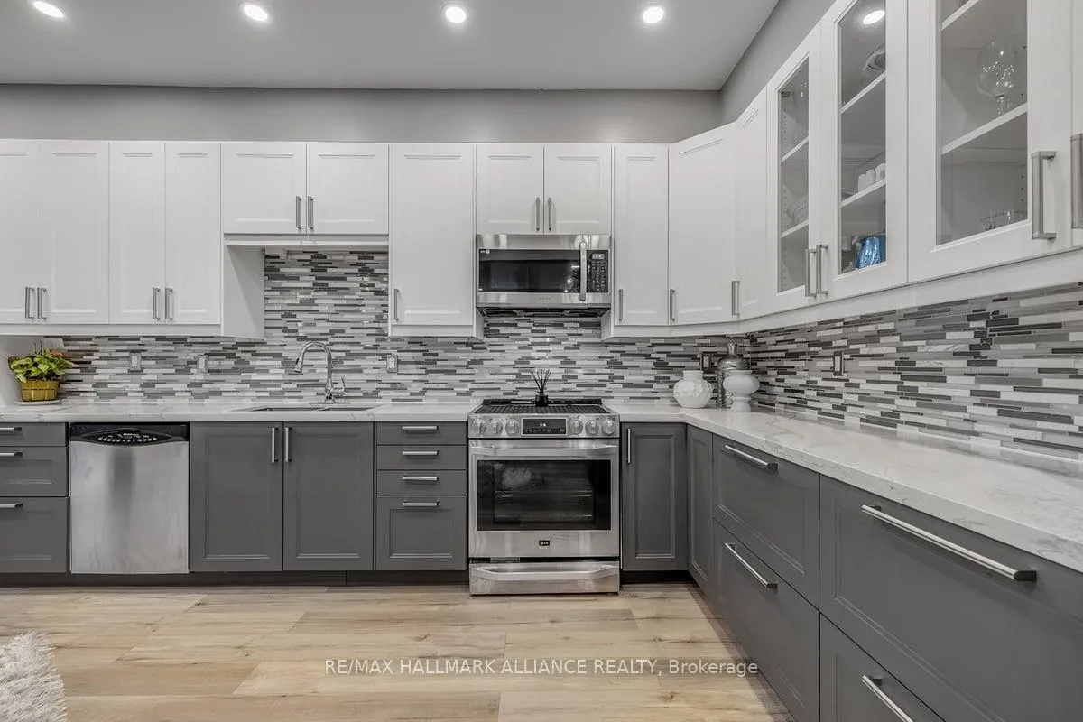 Photo 14 of 920 Ormond Drive, Oshawa, Samac — HOMEH