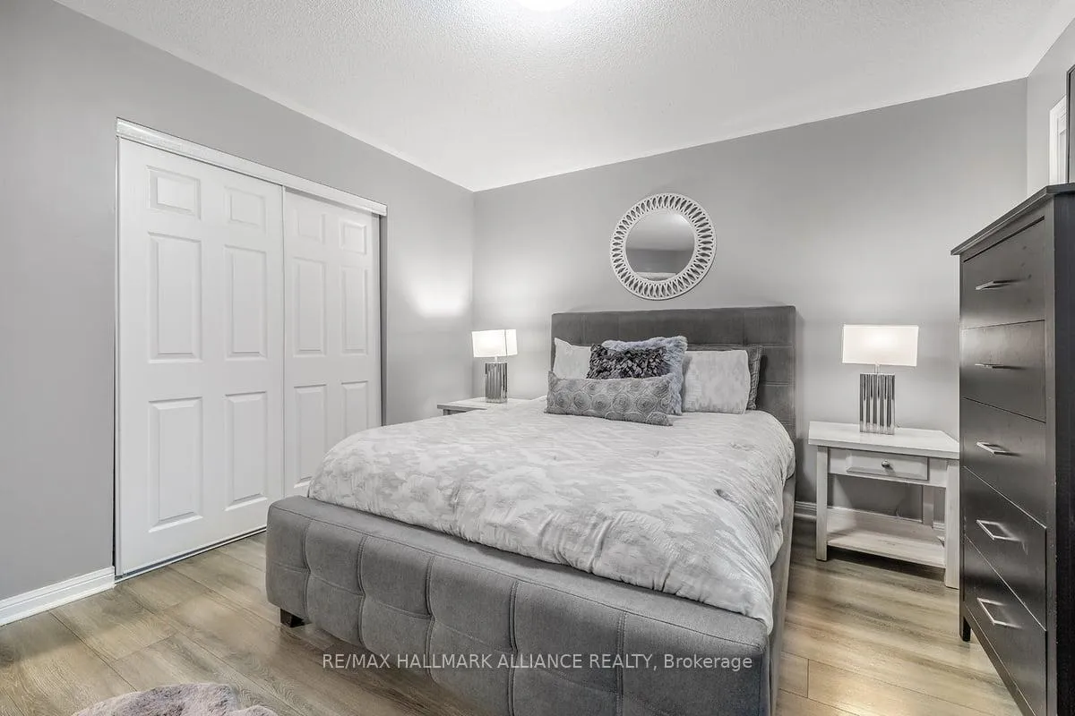 Photo 19 of 920 Ormond Drive, Oshawa, Samac — HOMEH