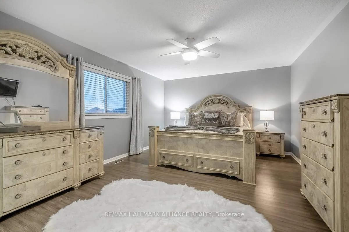 Photo 23 of 920 Ormond Drive, Oshawa, Samac — HOMEH