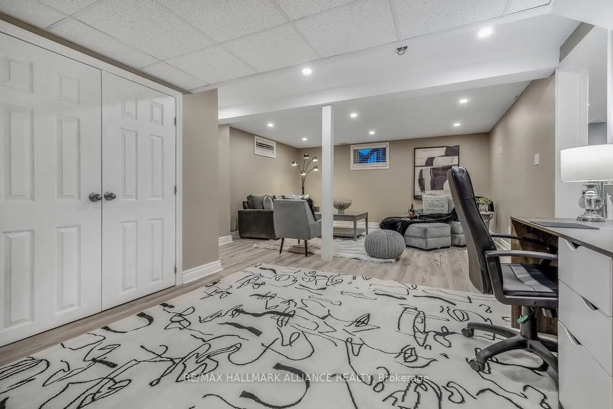 Photo 30 of 920 Ormond Drive, Oshawa, Samac — HOMEH