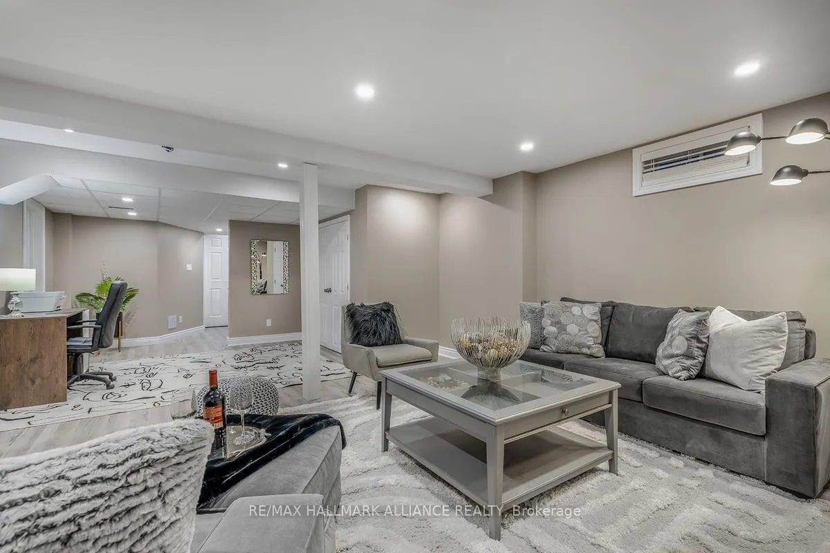 Photo 31 of 920 Ormond Drive, Oshawa, Samac — HOMEH