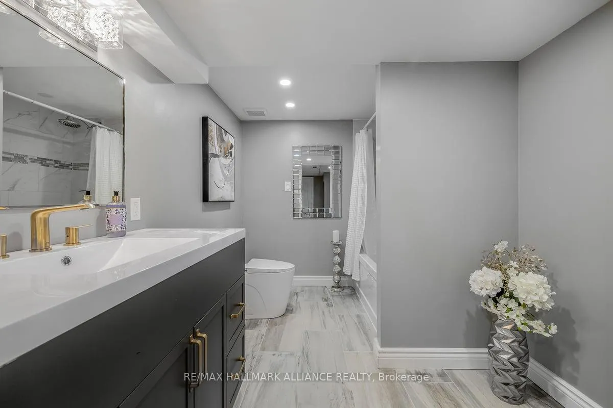 Photo 34 of 920 Ormond Drive, Oshawa, Samac — HOMEH