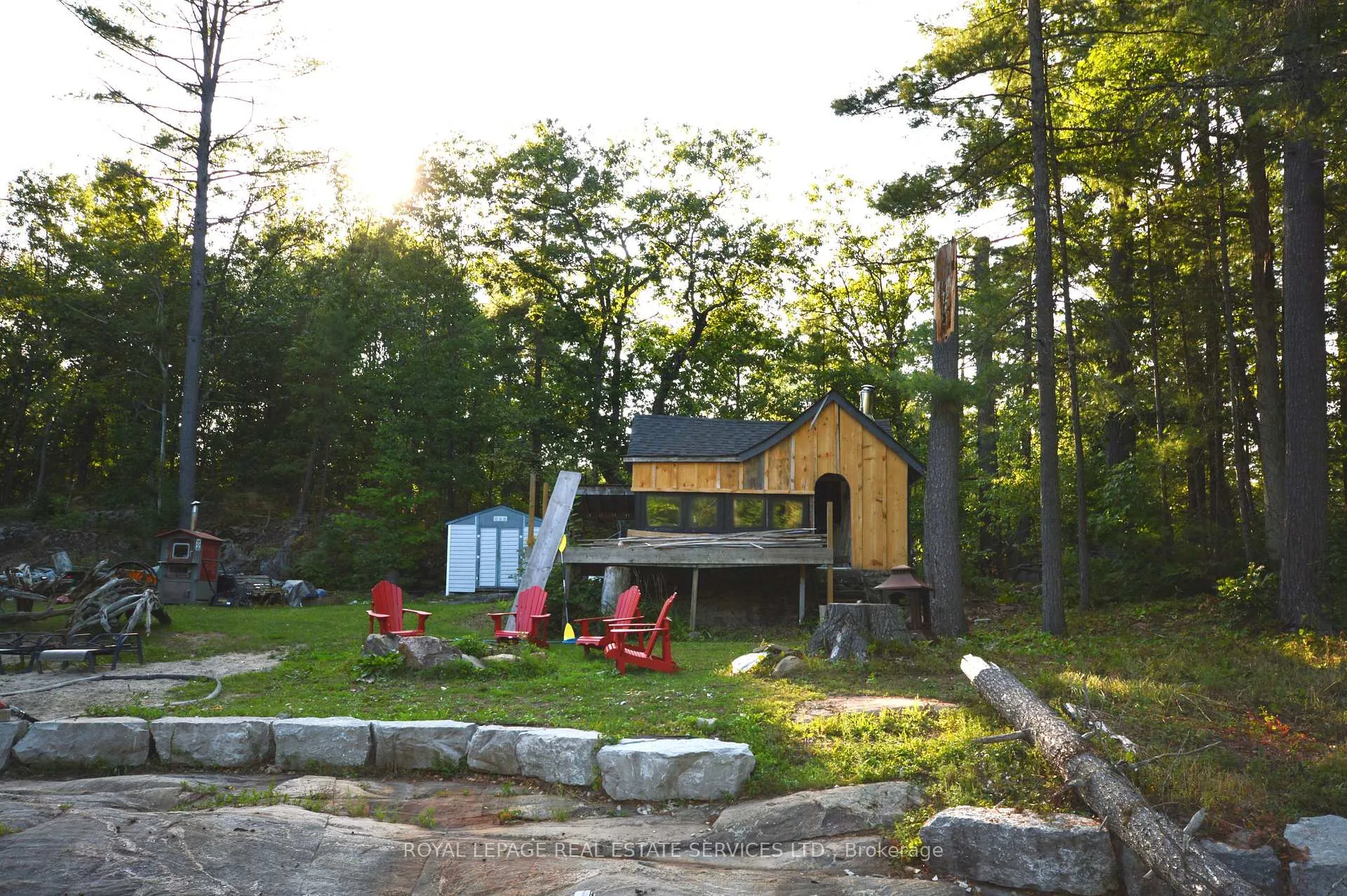 Photo 32 of 3227 Muskoka Street, Severn, Washago — HOMEH