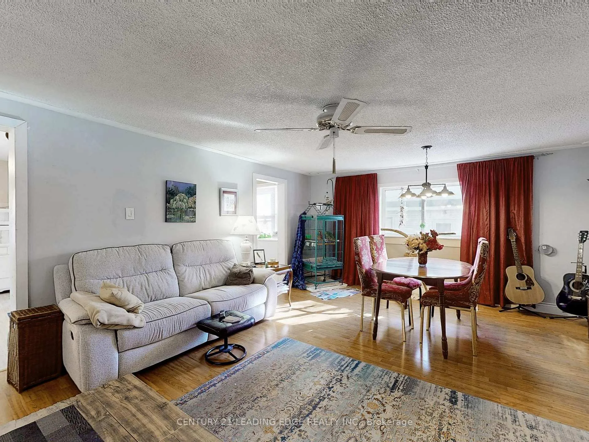 Photo 5 of 1736 Brock Street, Whitby, Port Whitby — HOMEH