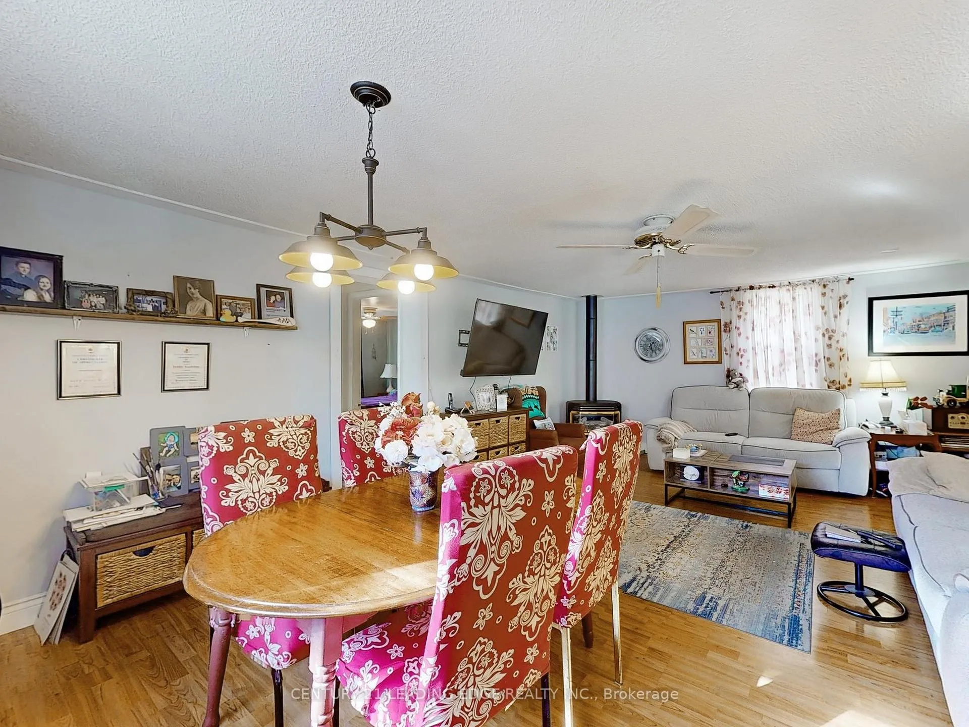 Photo 6 of 1736 Brock Street, Whitby, Port Whitby — HOMEH