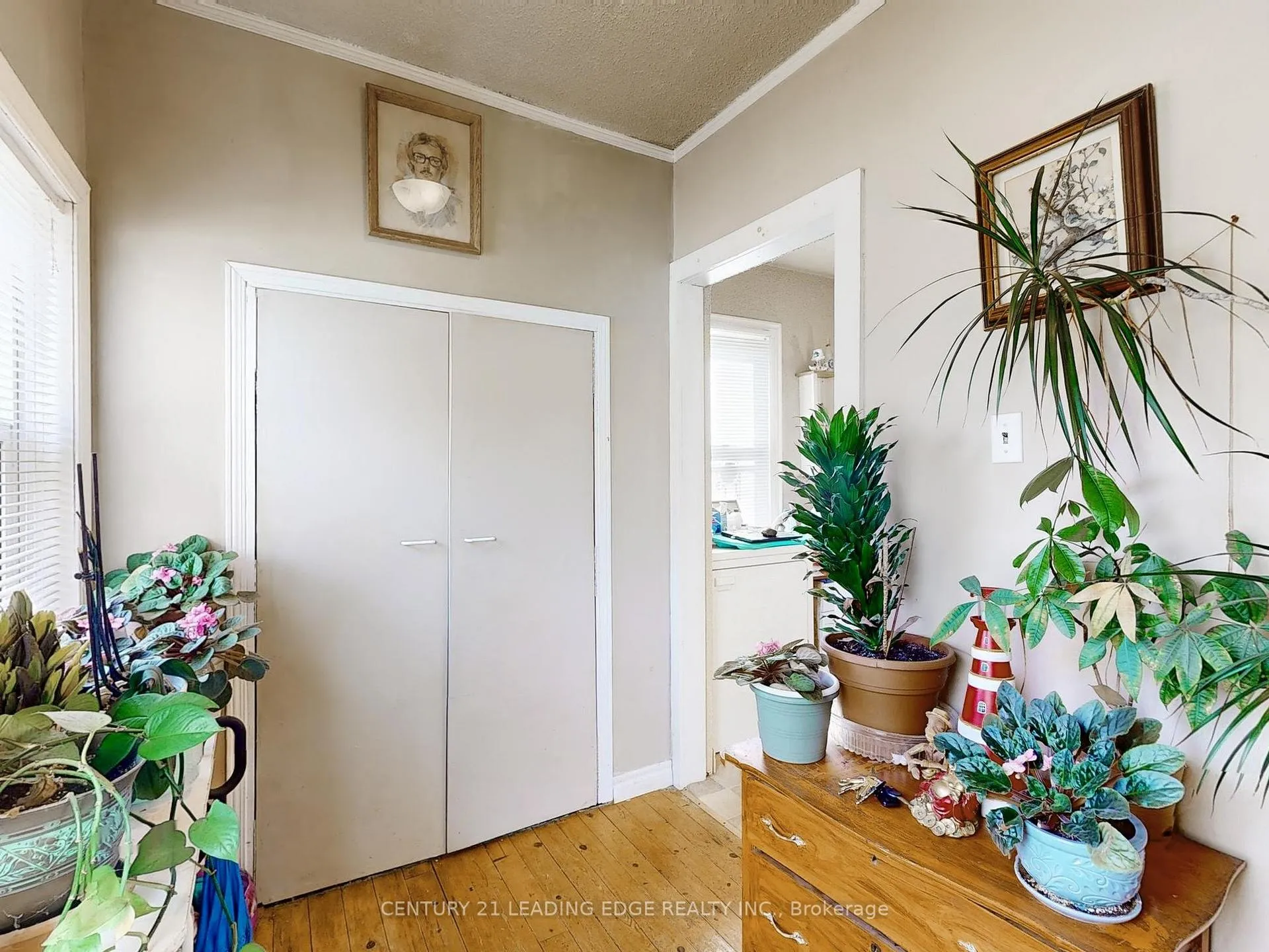 Photo 21 of 1736 Brock Street, Whitby, Port Whitby — HOMEH