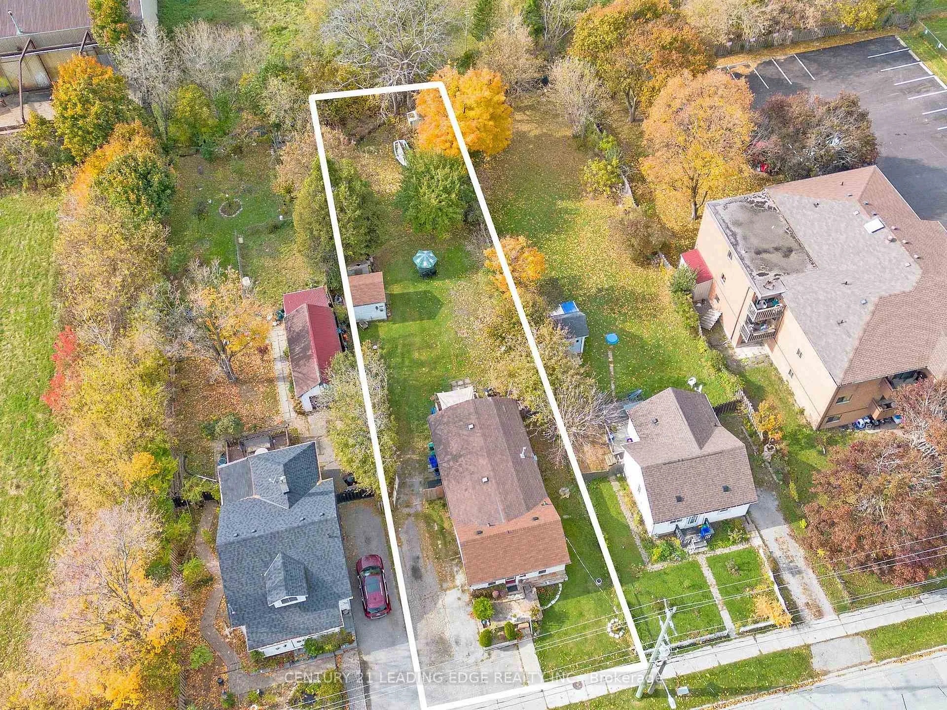 Photo 39 of 1736 Brock Street, Whitby, Port Whitby — HOMEH