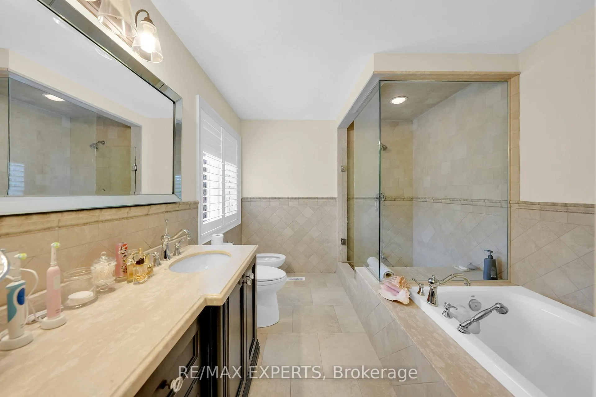 Photo 22 of 2 Josephine Road, Vaughan, Vellore Village — HOMEH