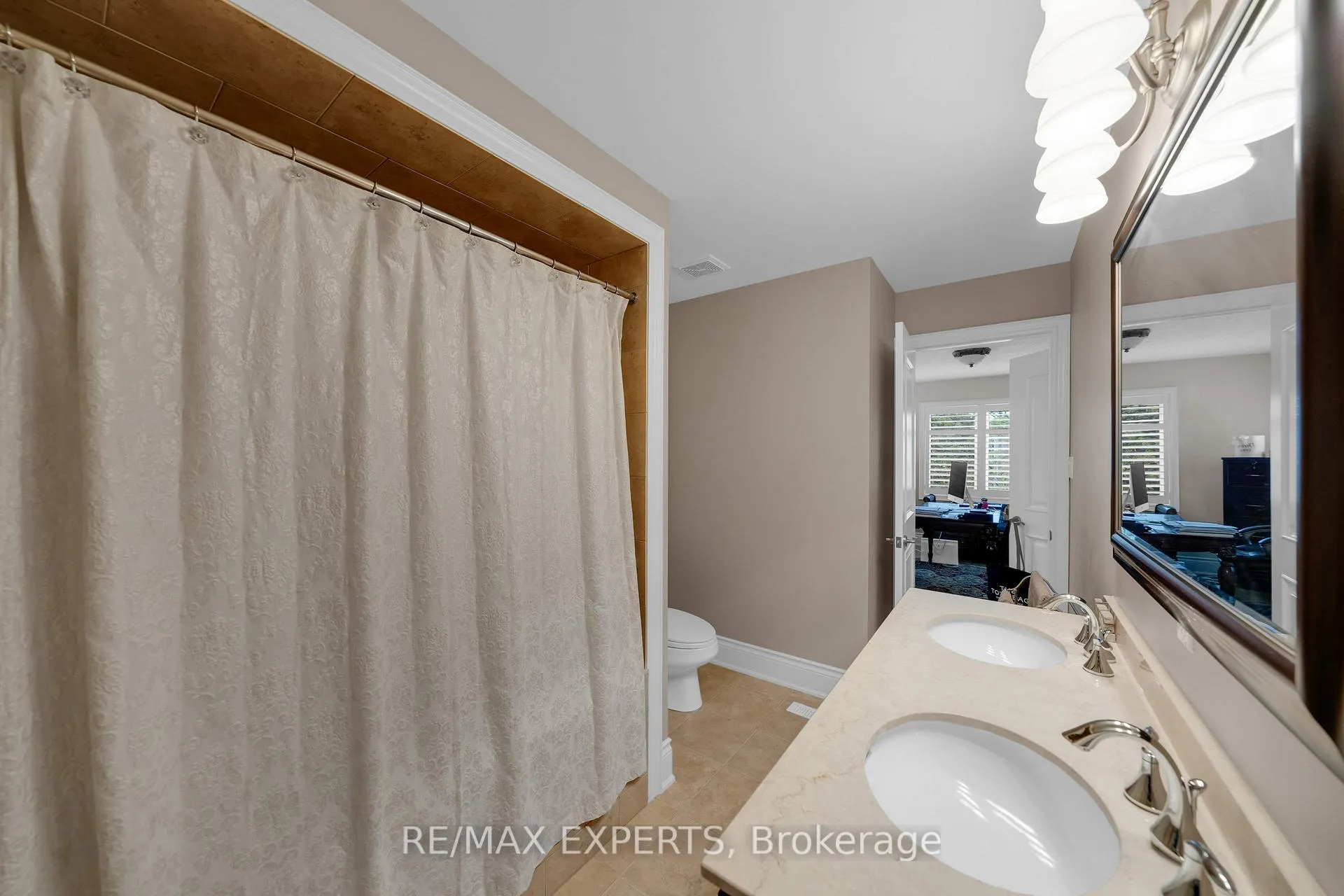 Photo 25 of 2 Josephine Road, Vaughan, Vellore Village — HOMEH