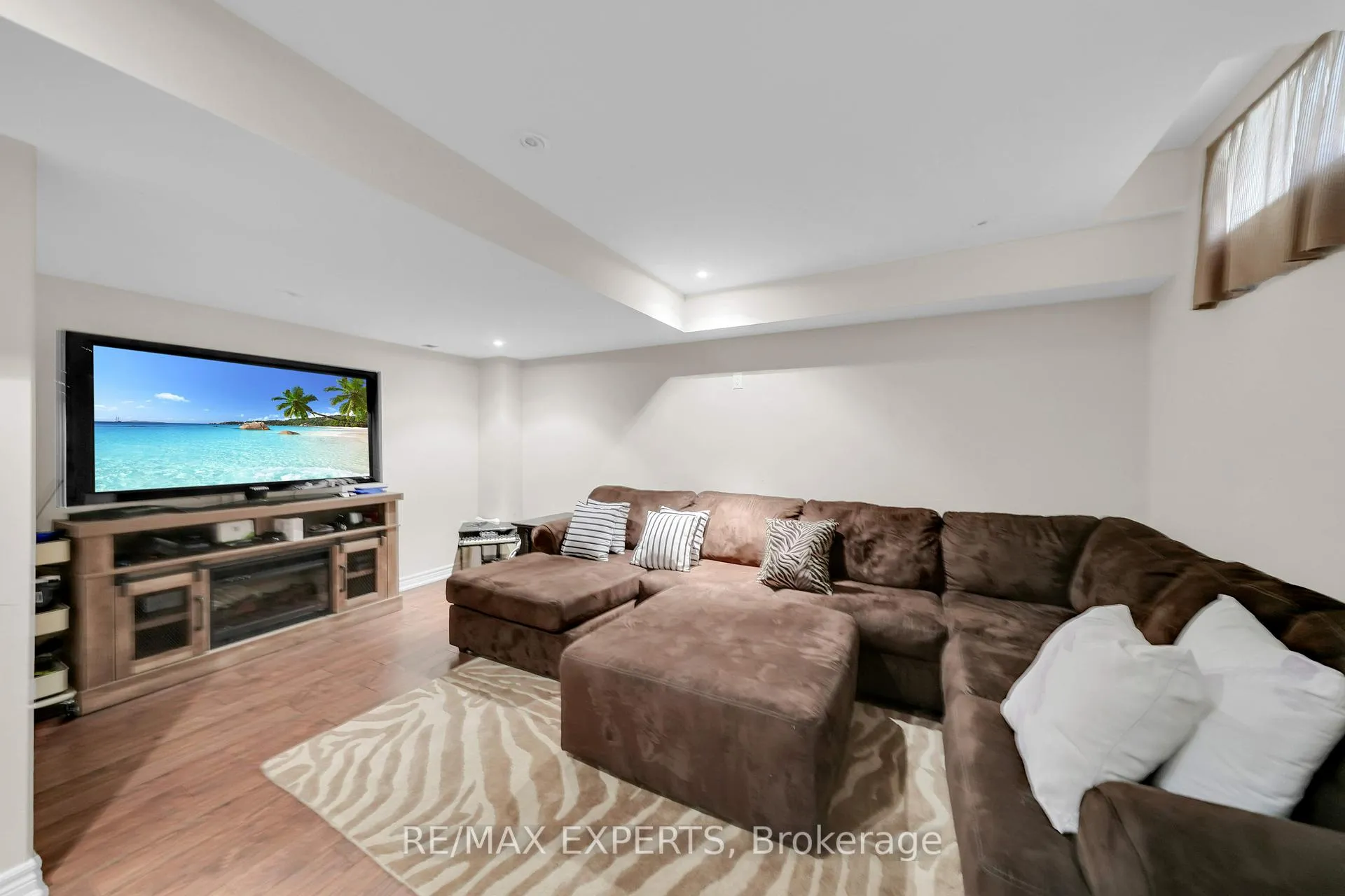 Photo 31 of 2 Josephine Road, Vaughan, Vellore Village — HOMEH