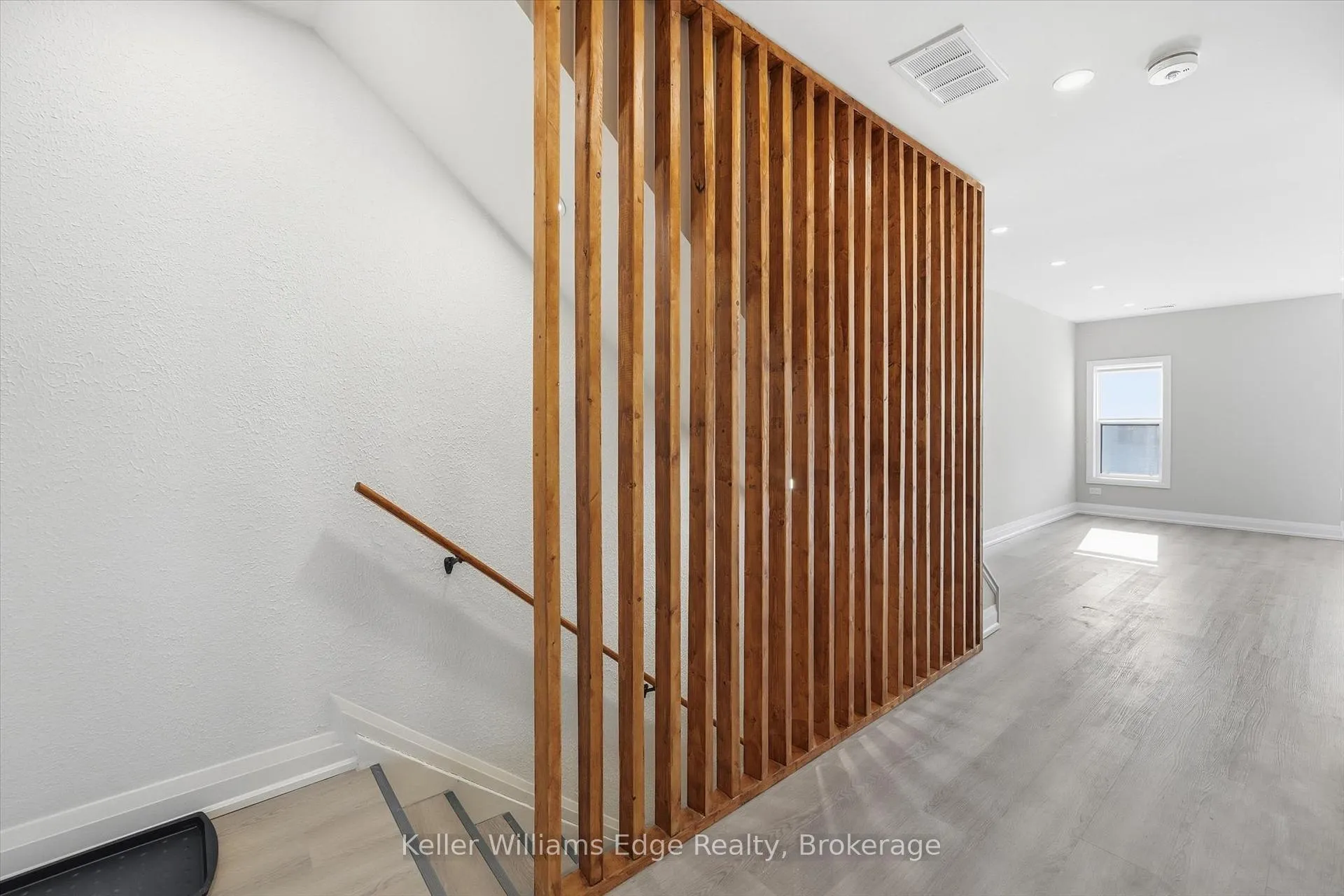 Photo 11 of Unit 3, 489 Cannon Street E, Hamilton, Gibson — HOMEH