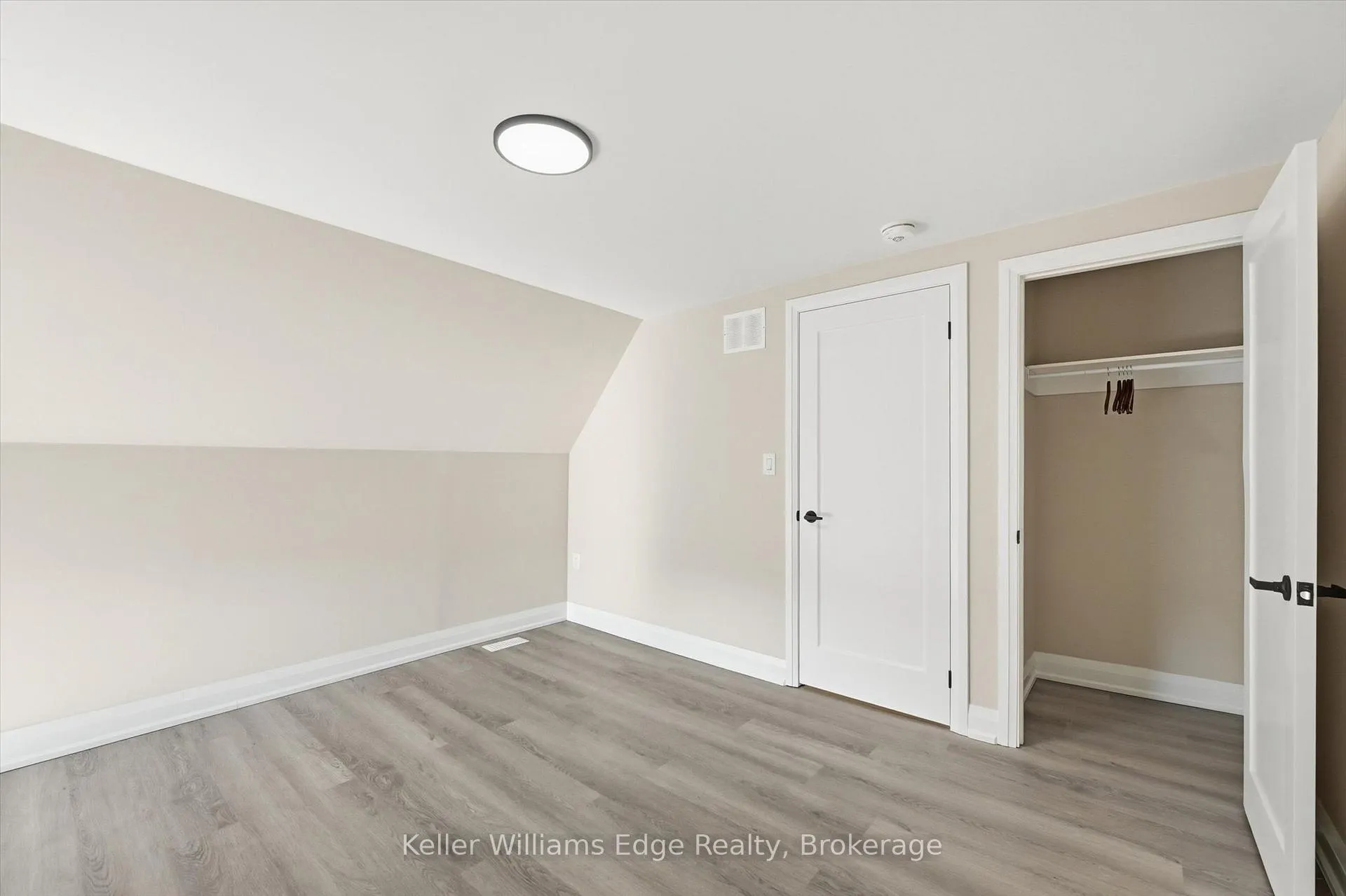 Photo 16 of Unit 3, 489 Cannon Street E, Hamilton, Gibson — HOMEH