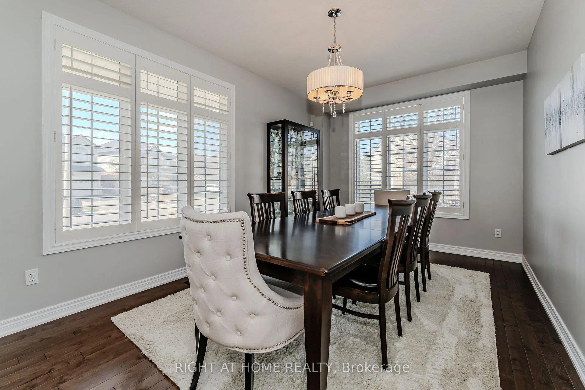 Photo 15 of 60 Springbreeze Heights, Hamilton, Lakeshore — HOMEH