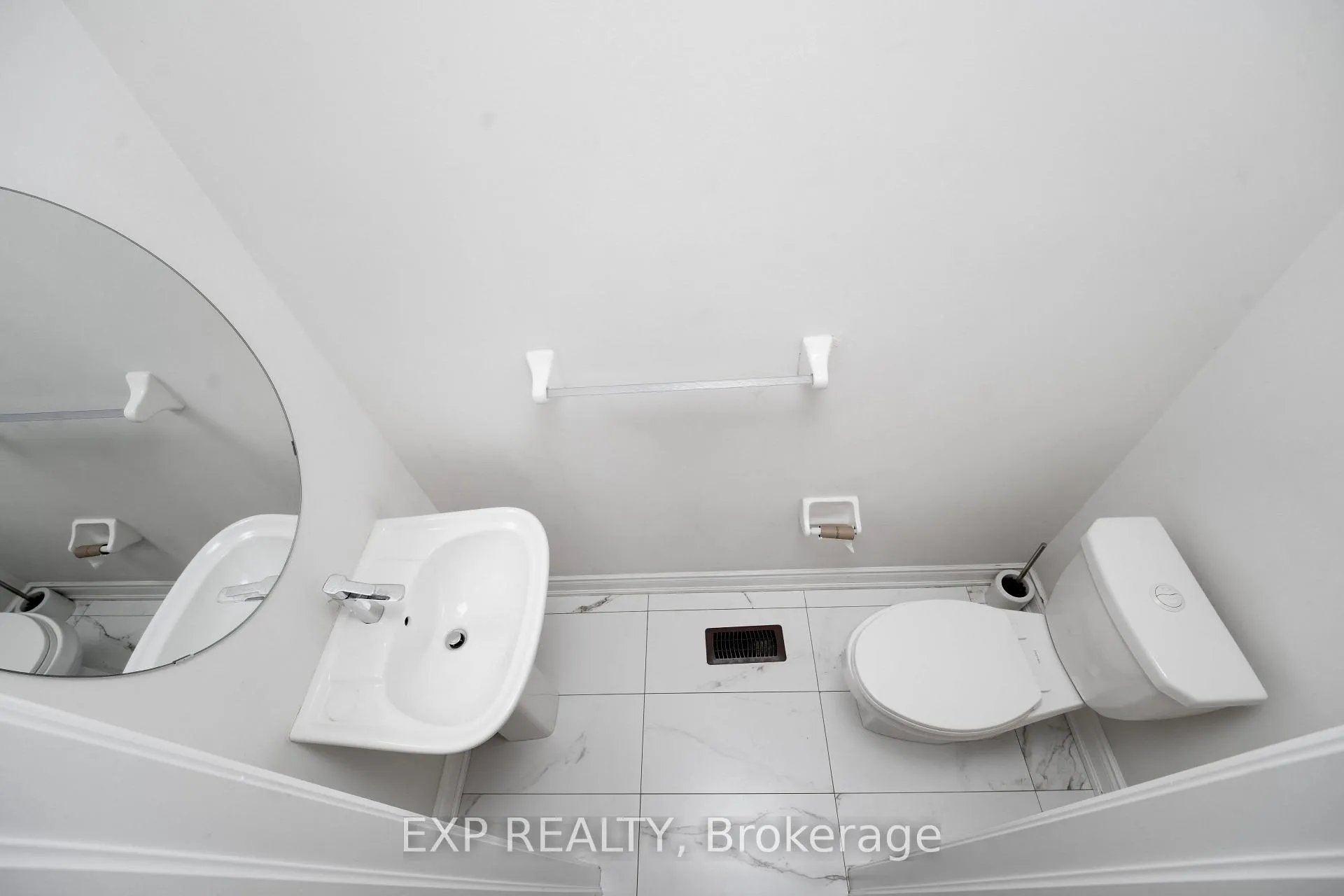 Photo 28 of 62 Ingleside Street, Vaughan, East Woodbridge — HOMEH