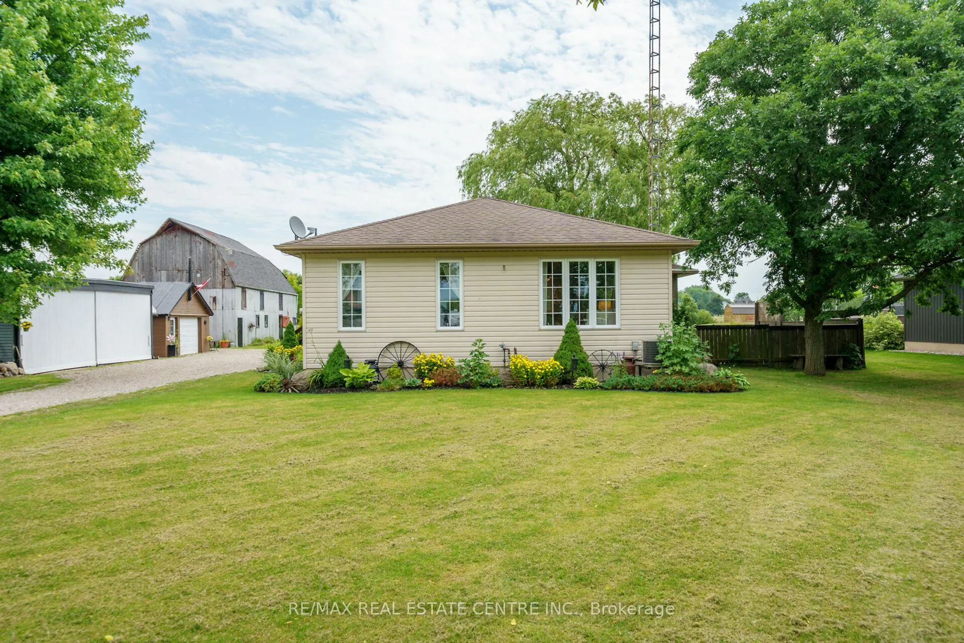 Front of 296 South Cayuga Road