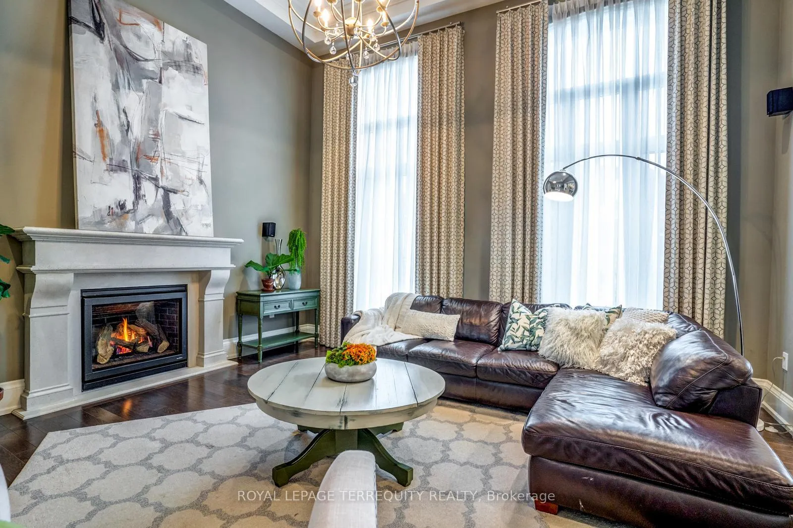 Photo 8 of 21 Langdon Drive, King, King City — HOMEH