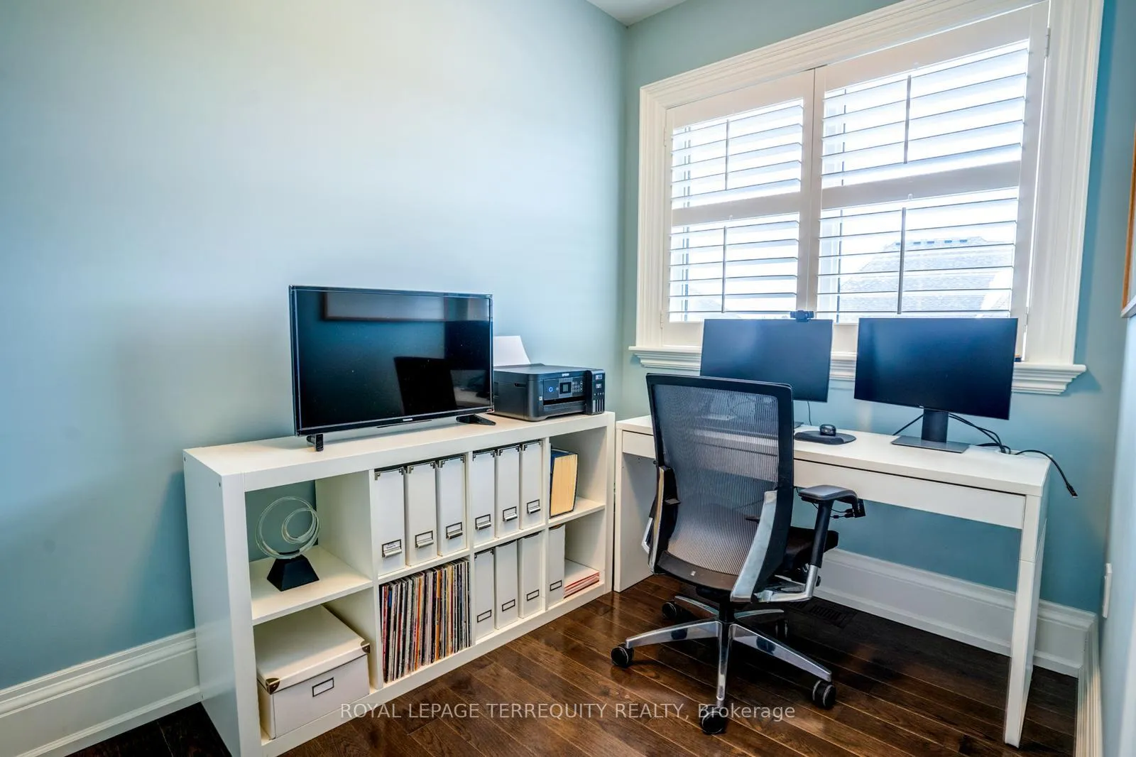 Photo 28 of 21 Langdon Drive, King, King City — HOMEH