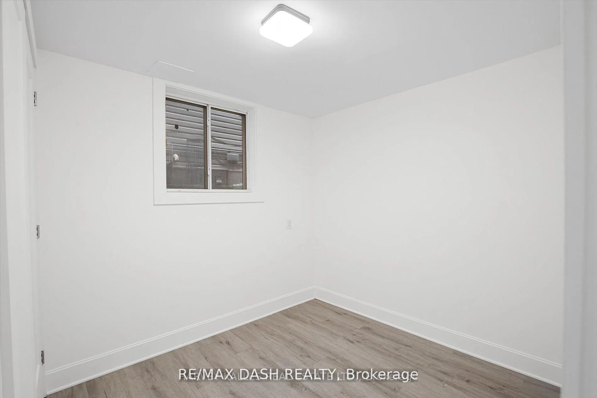 Photo 7 of Unit 1, 263 Boston Avenue, Toronto, South Riverdale — HOMEH