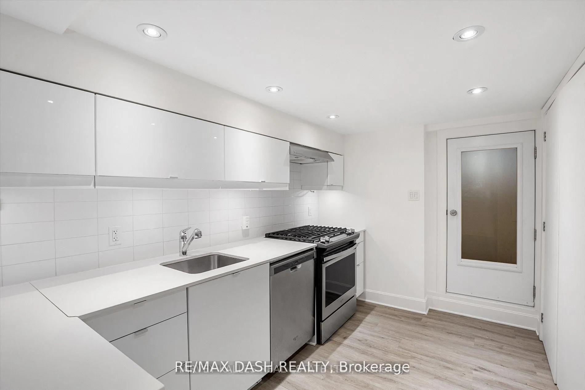 Photo 10 of Unit 1, 263 Boston Avenue, Toronto, South Riverdale — HOMEH