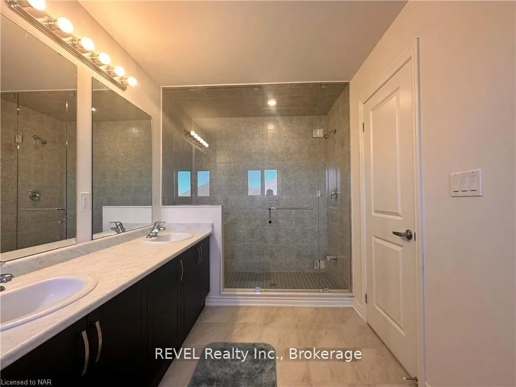 Photo 13 of 29 sapphire Way, Thorold, Rolling Meadows — HOMEH