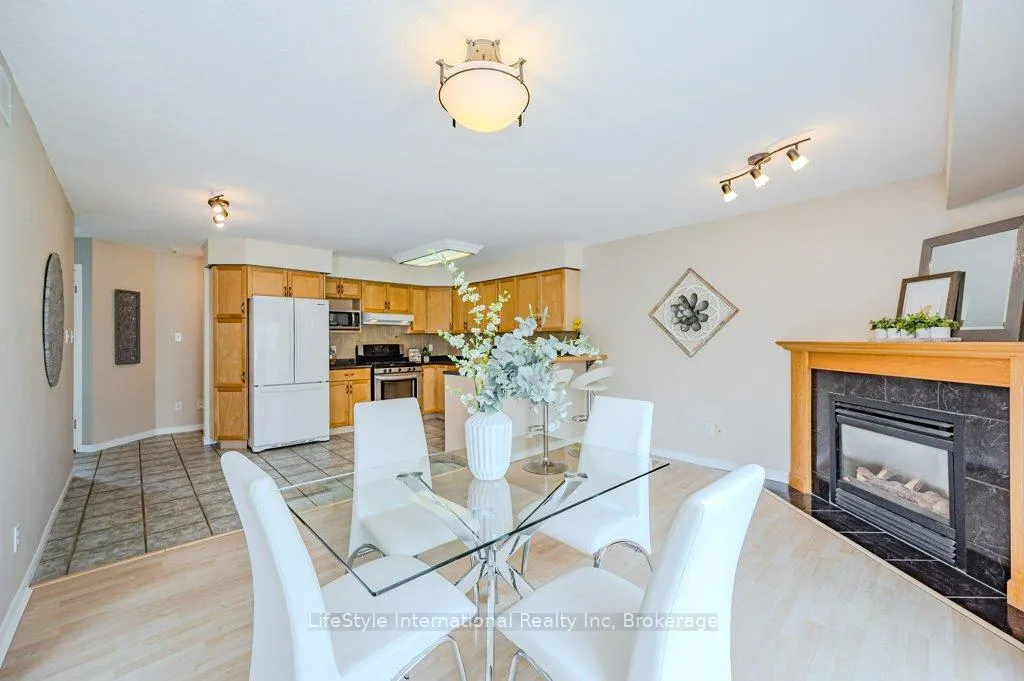 Photo 9 of 5 Camm Crescent, Guelph, Pineridge/Westminster Woods — HOMEH