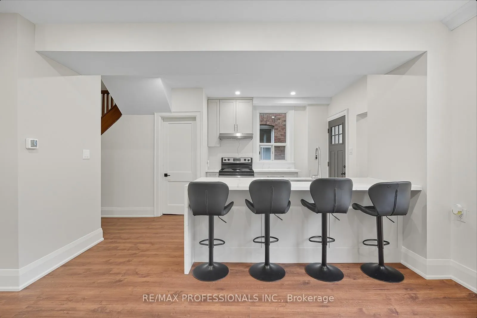 Photo 9 of 45 St Germain Avenue, Toronto, Lawrence Park North — HOMEH