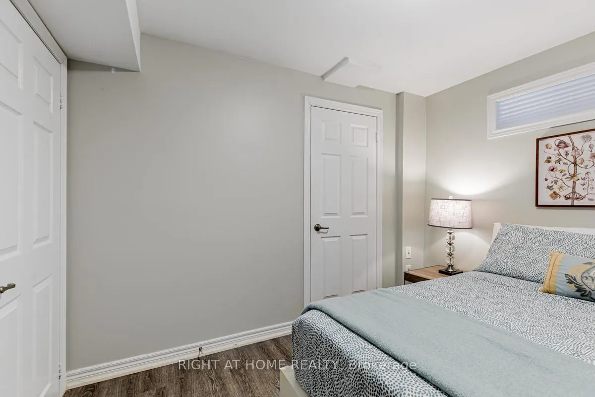 Photo 22 of 213 Kayla Crescent, Vaughan, Maple — HOMEH