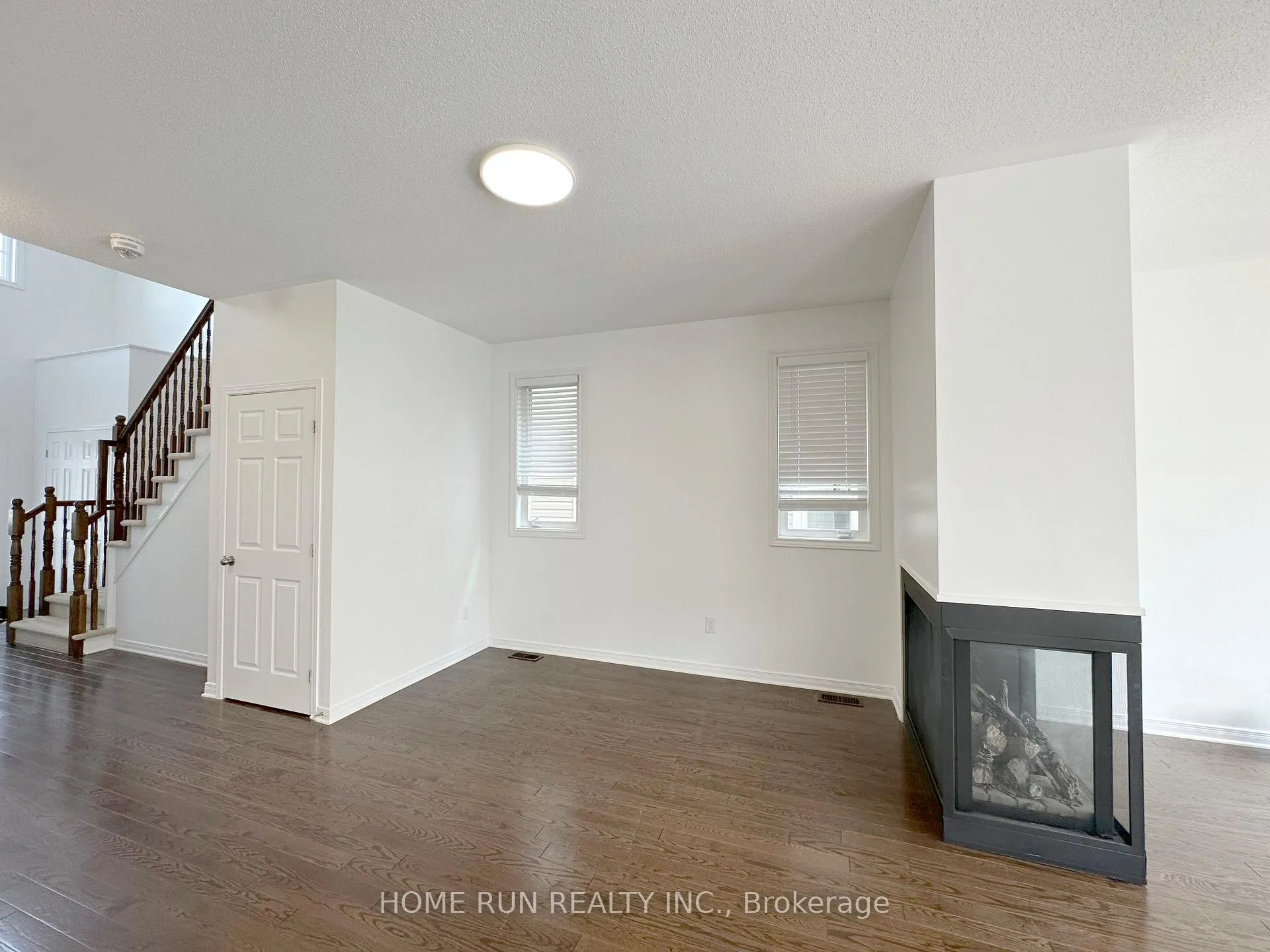 Photo 5 of 193 Balikun Heights, Ottawa, Kanata - Emerald Meadows/Trailwest — HOMEH