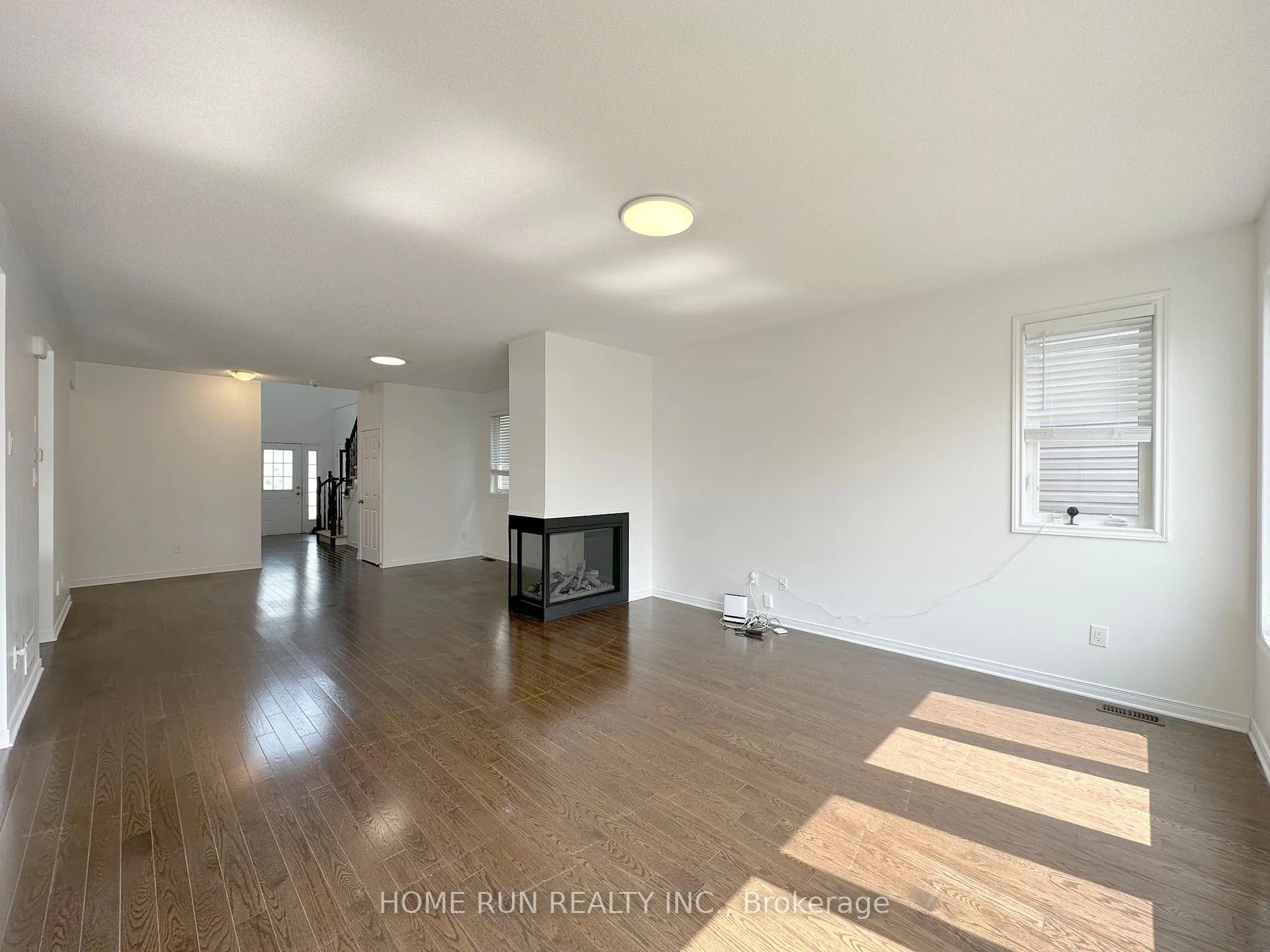 Photo 7 of 193 Balikun Heights, Ottawa, Kanata - Emerald Meadows/Trailwest — HOMEH