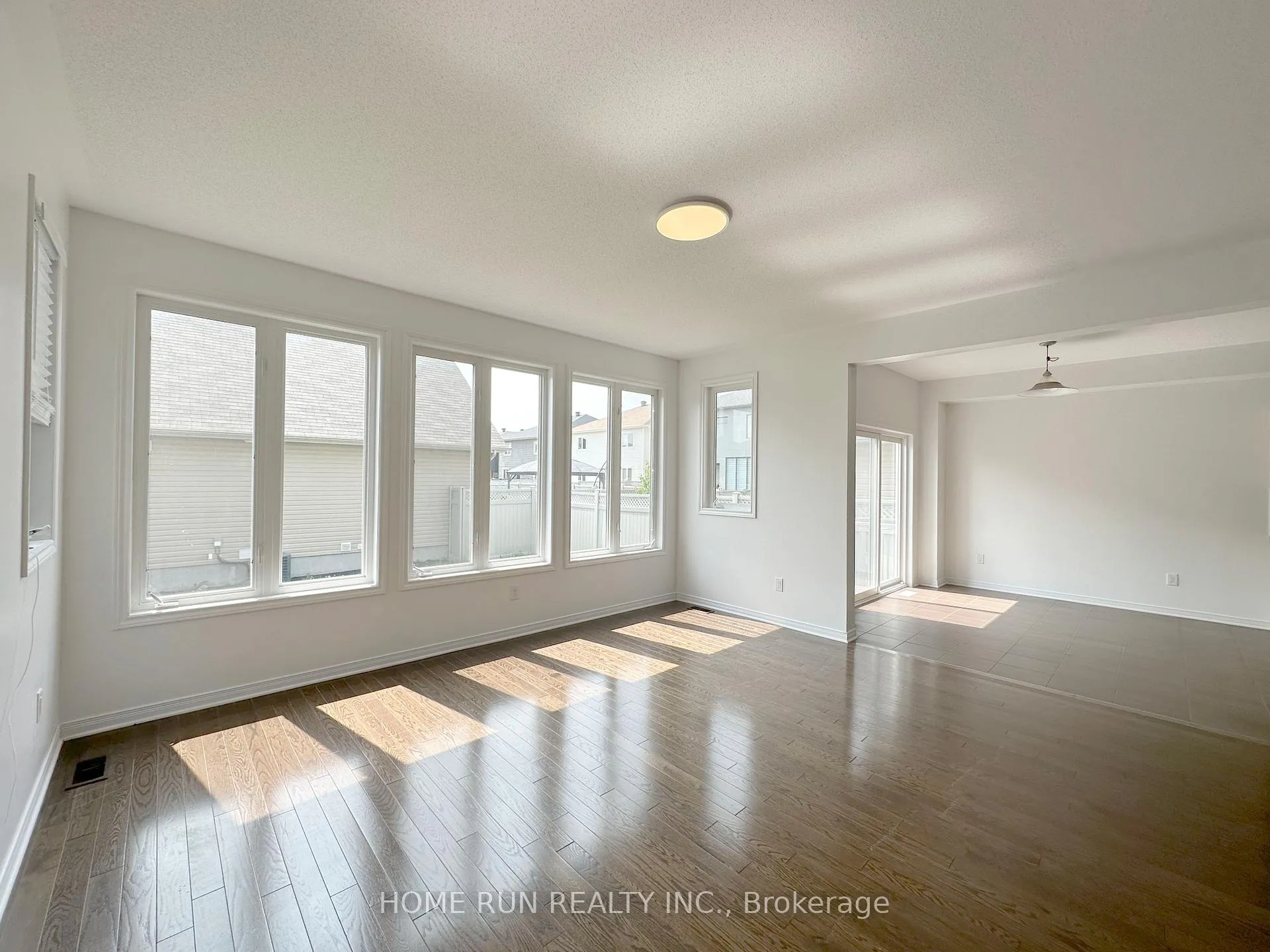 Photo 8 of 193 Balikun Heights, Ottawa, Kanata - Emerald Meadows/Trailwest — HOMEH